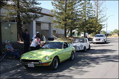 green 240z at 1st checkpoint
